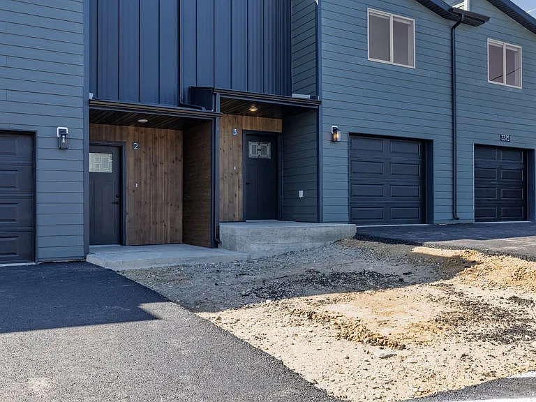 3375 Crosswind Ct #2 — Photo 34