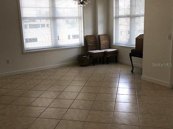 4th image of 750 N Tamiami Trl Unit 402