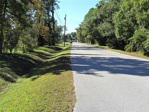 4th image of 9049 Fryland Rd #61