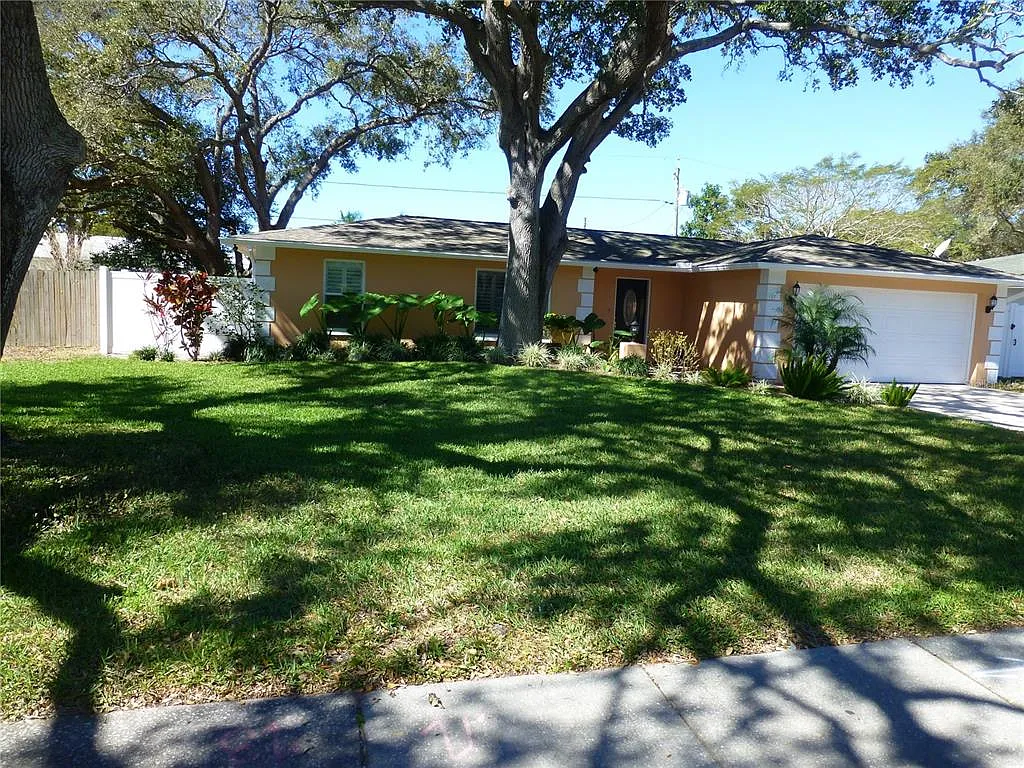 3 bed, 2.0 bath, 1548 sqft, $2,750 — Photo 4