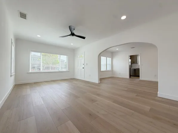 Alhambra Dr, 7931 Alhambra Dr #A, Huntington Beach, CA 92647