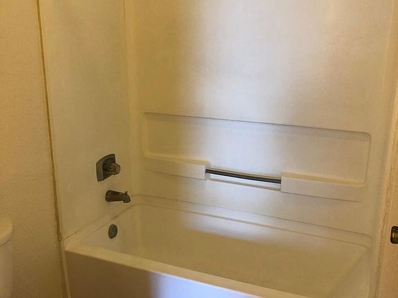 2nd image of 1019 Dornajo Way APT 154