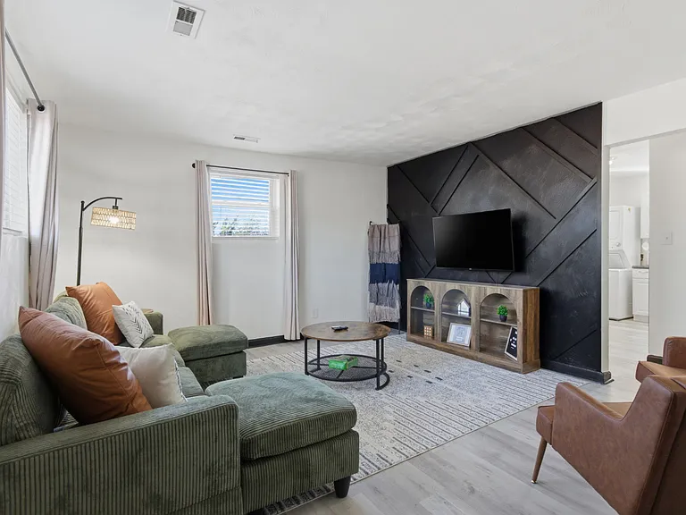 361 Cherry St #A — Photo 6