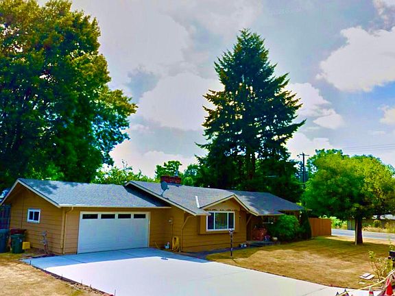 2nd image of 15474 SE Topaz Ave