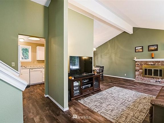 5th image of 17228 58th Ave W