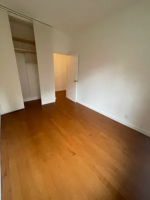 Rented by Weinstein Realty Group | media 8