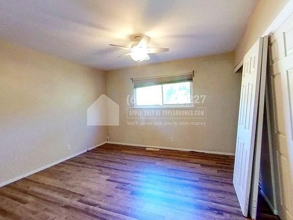 5th image of 210 Fairway Glen Ln