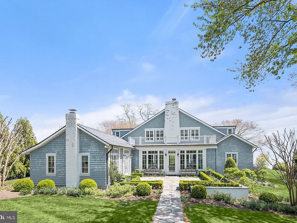 1st image of 817 Broadwater Way