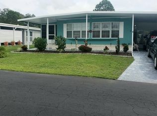 3318 Carnation Ln, Zephyrhills, FL 33541