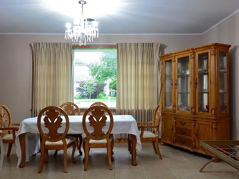 Great room for hosting dinner parties.