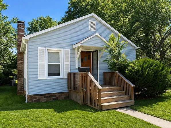 2119 Herbert St, Murphysboro, IL 62966