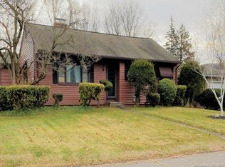 158 Valley View Dr, Meriden, CT 06450