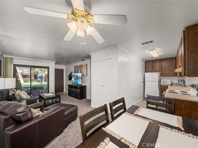 2801 N Los Felices Cir E UNIT D104, Palm Springs, CA, 92262