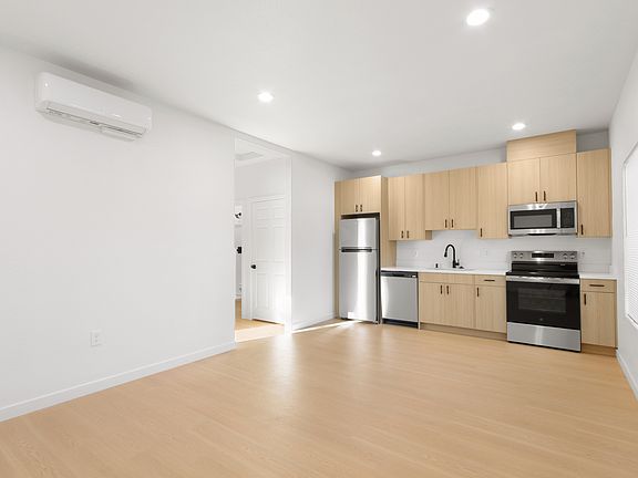 5th image of 219 B St #B