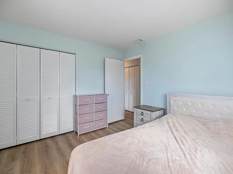 400 Base Ave E #226 — Photo 16