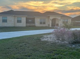 370 La Vista Dr, Del Rio, TX 78840
