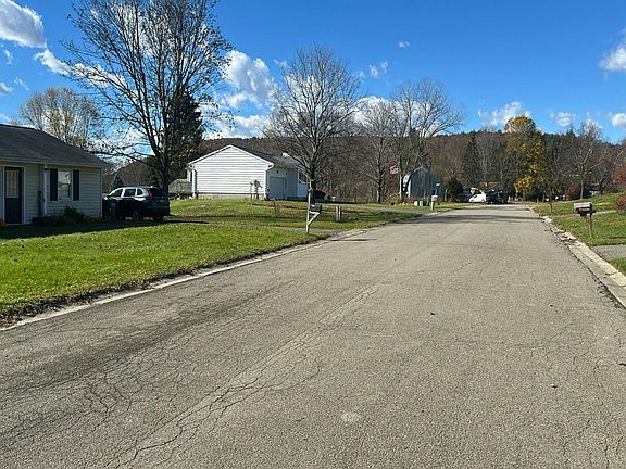 5th image of 53 Towpath St