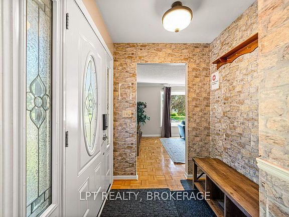 4th image of 785 Allum Ave