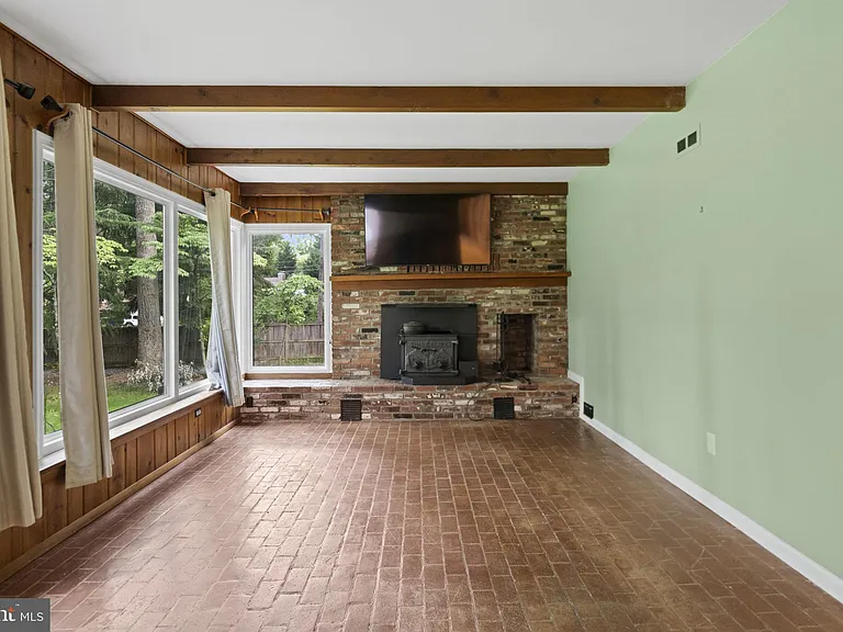 3515 Wilson St — Photo 38