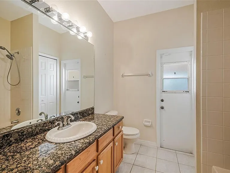 603 Pinehurst Ct — Photo 37