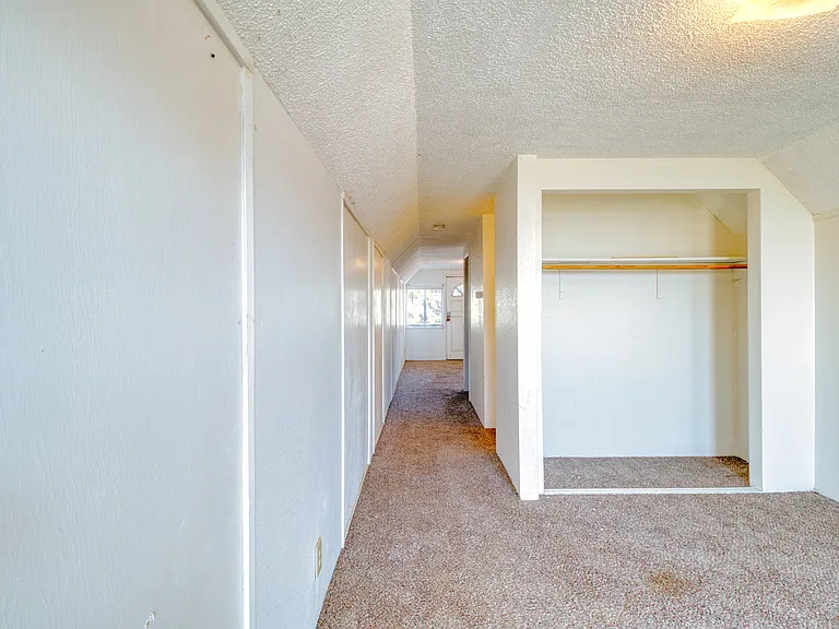 2300 Rattlesnake Gulch Rd — Photo 39