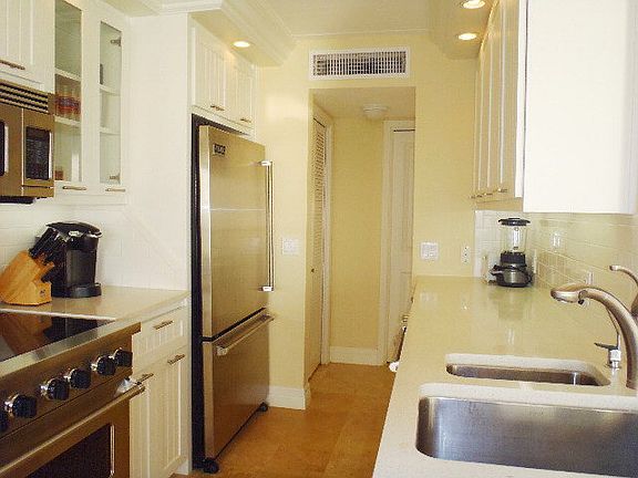 4th image of 220 W Cora Lee Dr #201