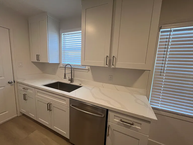 2718 Somerset Ave #2708 — Photo 7