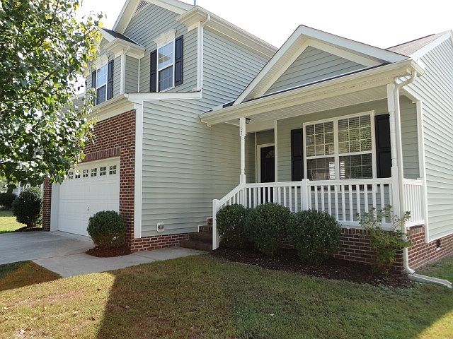 1st image of 17 Crescent Hill Ct
