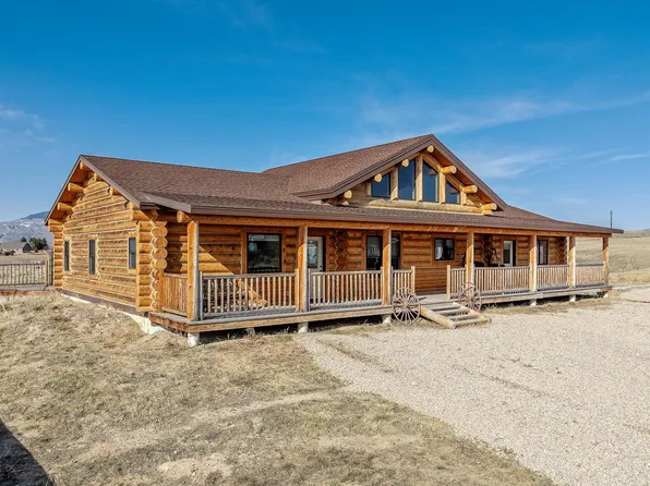 46 Quarter Horse Ln, Cody, WY 82414
