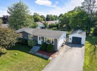 503 Macmillan Dr, Miramichi, NB E1V 3R8