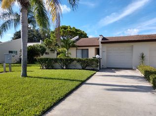 437 Hawthorne Ct, Indian Harbour Beach, FL 32937