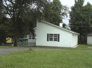 219 Mill Spgs, Coatesville, IN 46121