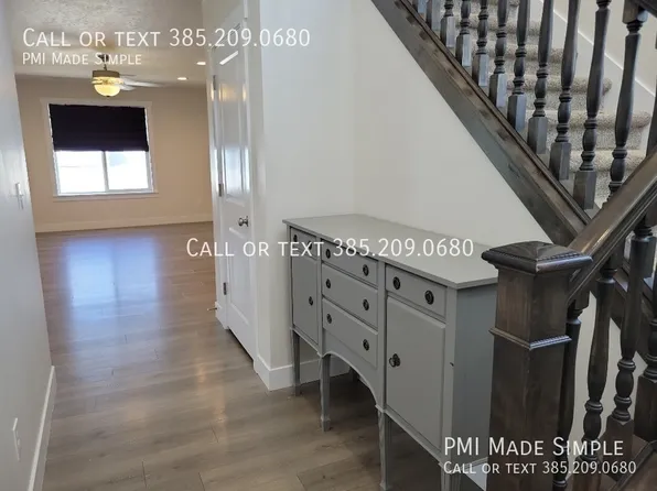 9745 N Bridge St, Eagle Mountain, UT 84005