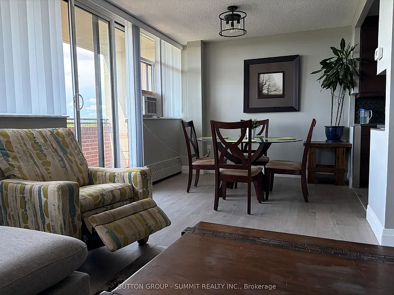 2301 Derry Rd W #701 — Photo 15
