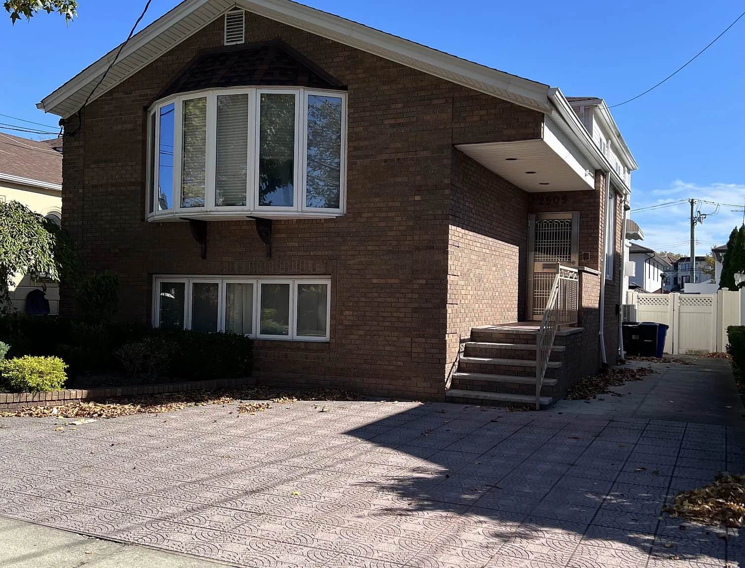 1 bed, 800 sqft, $2,100 — Photo 1
