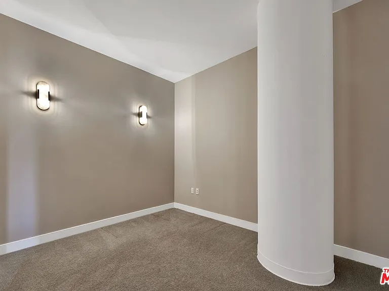 6250 Hollywood Blvd #6F — Photo 39