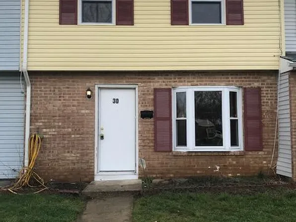30 Milstone Ct, Sicklerville, NJ 08081