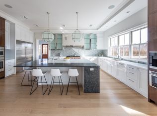 941 Head Of Pond Rd, Water Mill, NY 11976