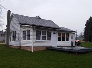 7265 Hochberger Rd, Eau Claire, MI 49111