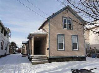 3184 W 44th St, Cleveland, OH