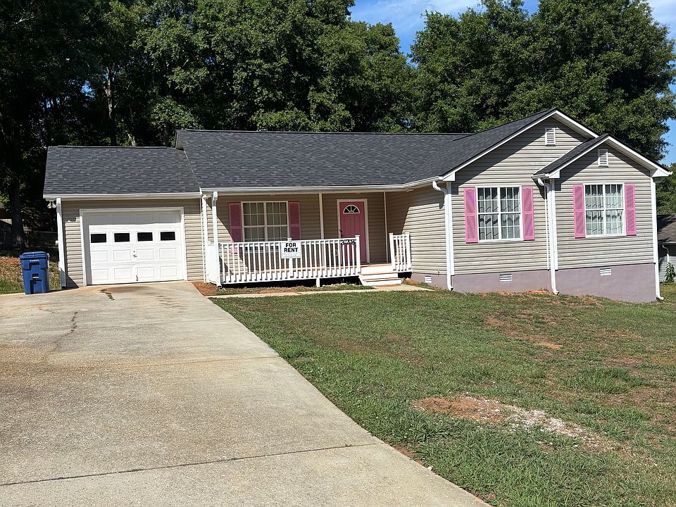 1st image of 328 Mary Alice Dr