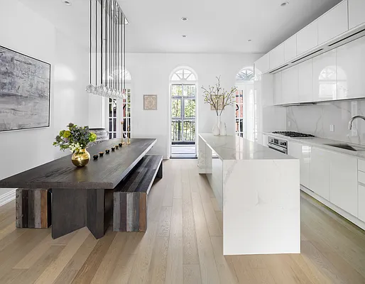 Rented by Compass | media 5