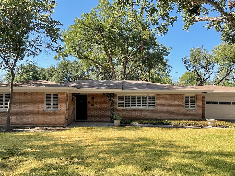 1st image of 2703 Cavileer Ave