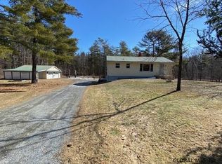 1318 Babcock Lake Rd, Hoosick Falls, NY 12090