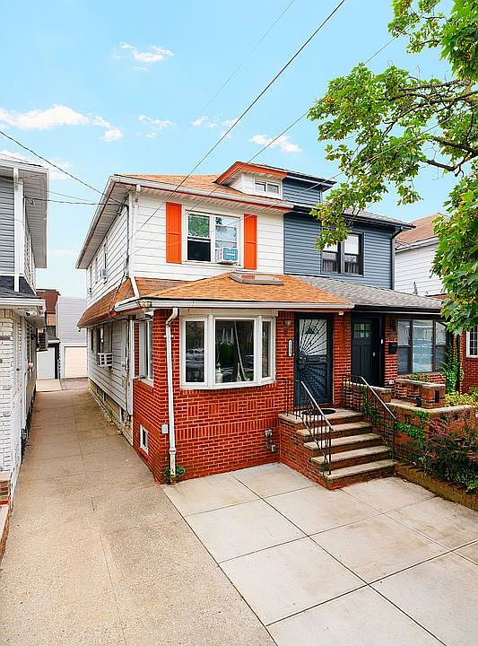 1st image of 1351 E 59th St