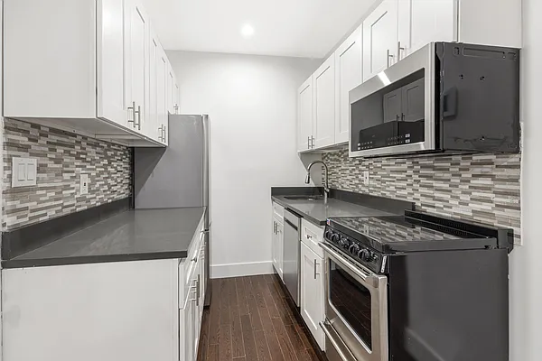 Rented by Compass | media 6