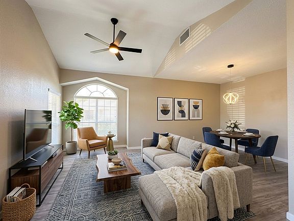 5th image of 4040 Staghorn Cir N