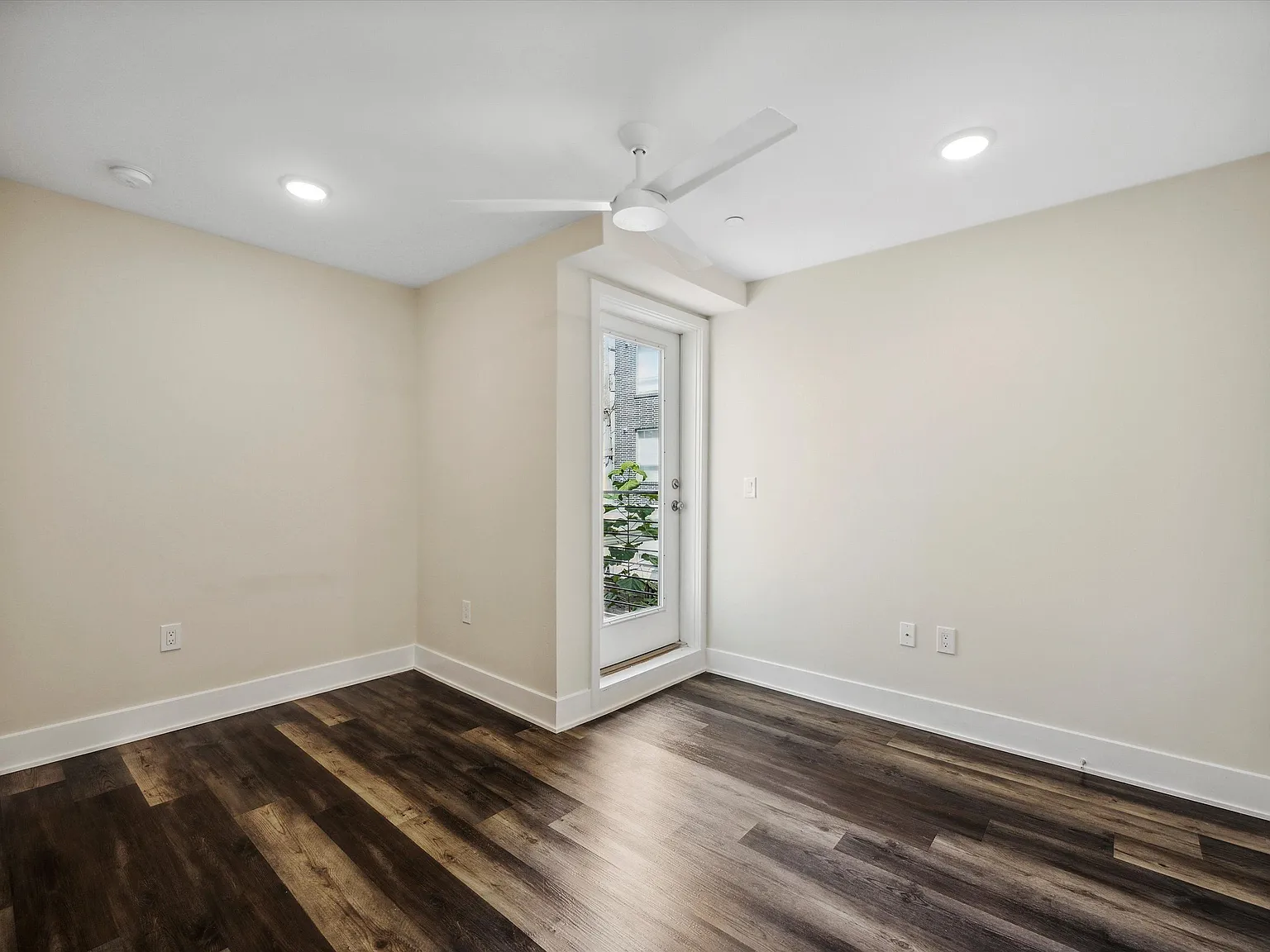 1804 W Berks St Unit B — Photo 2