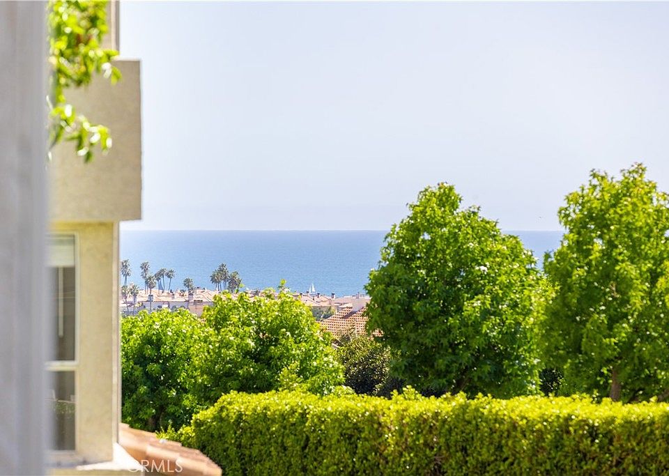 1st image of 60 Corniche Dr Unit E