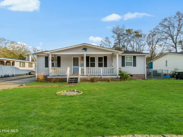528 Live Oak Drive, Sunset Beach, NC 28468